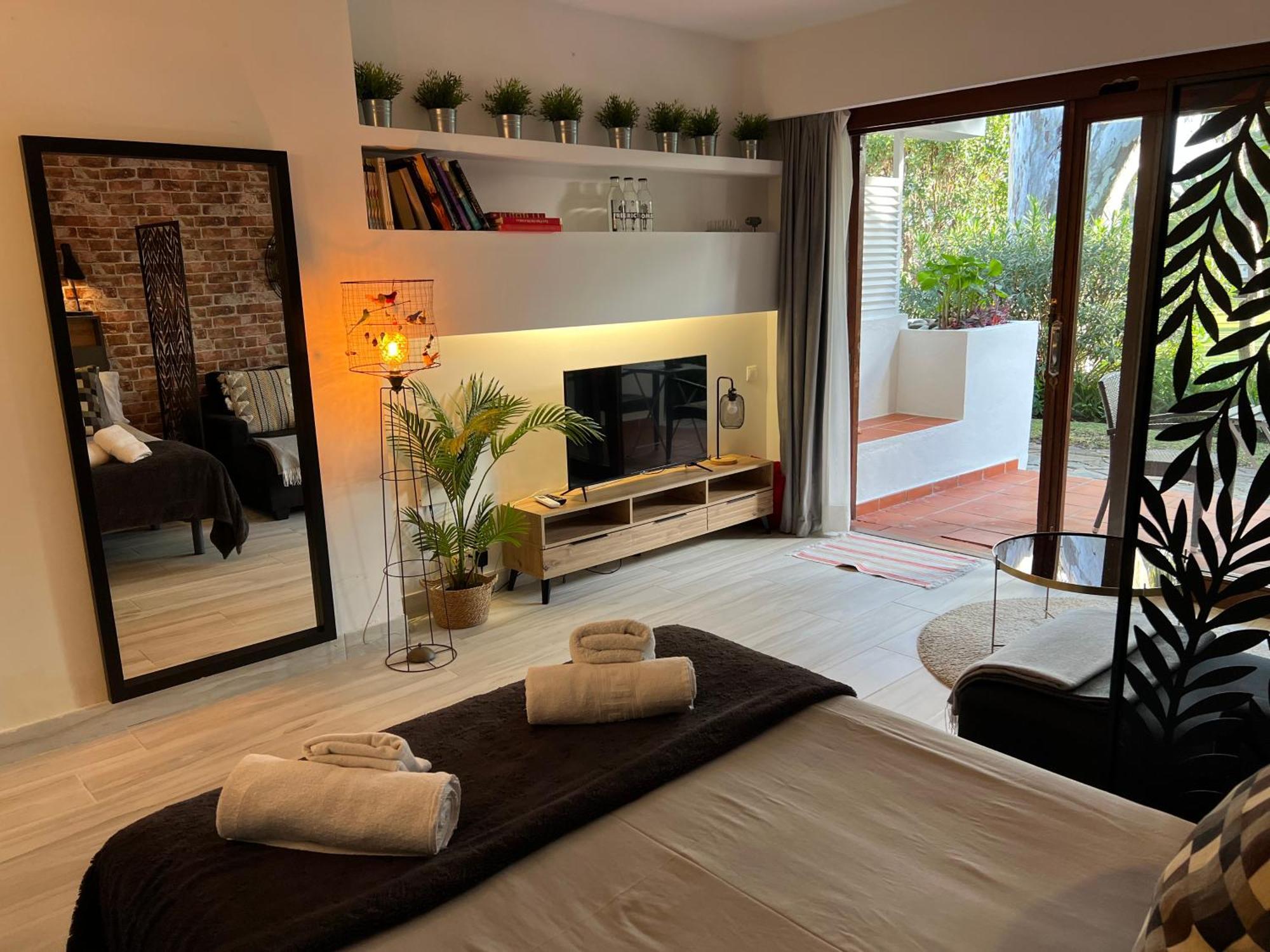 Puerto Banus Pol Suite Y Hada Suite Marbella Exterior foto